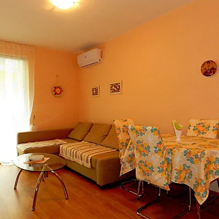 апартамент в Messembria Resort. Διαμέρισμα Σάνι Μπιτς