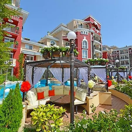 апартамент в Messembria Resort. *