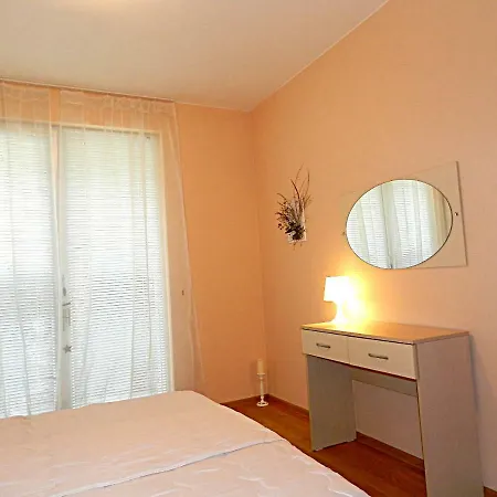 апартамент в Messembria Resort. Slăntjev Brjag