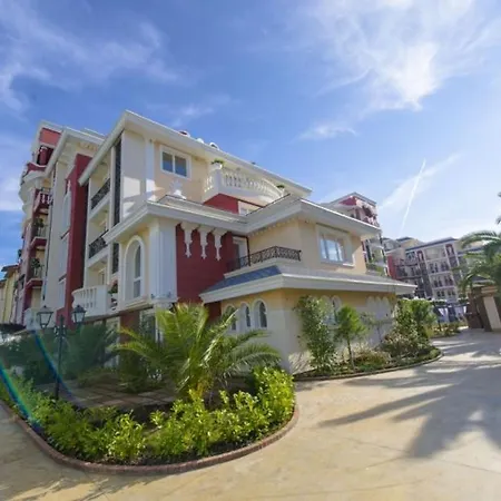 апартамент в Messembria Resort. *